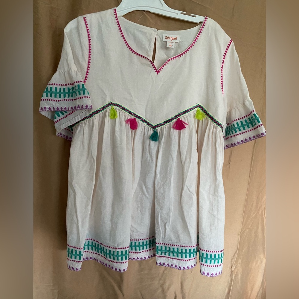 Cat & Jack Young Girls colorful embroidered blouse size Large (14/16)